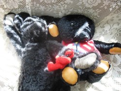 BLACK MOHAIR BEARS_03